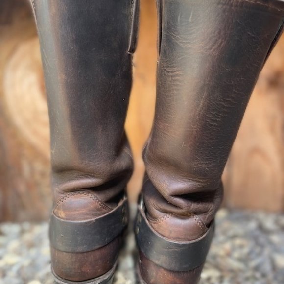 Women's Frye Harness 12R Boots Size 7 - Picture 3 of 8